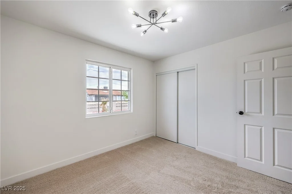 5203 Treasure, Las Vegas, NV 89122