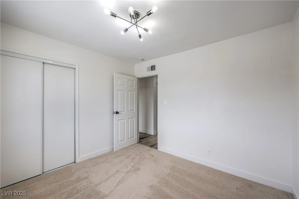 5203 Treasure, Las Vegas, NV 89122
