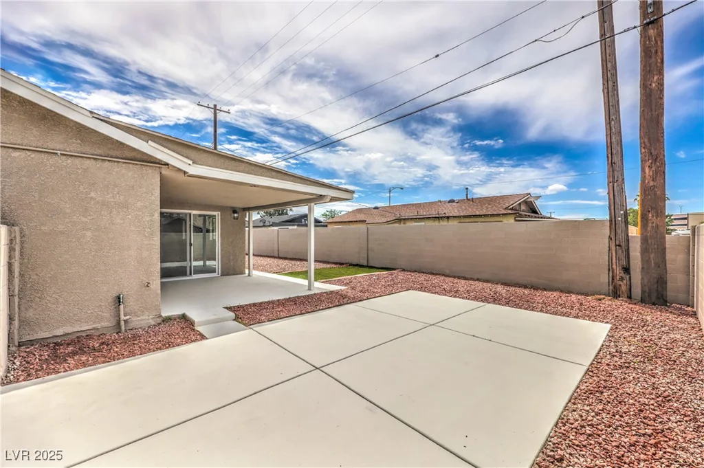 5203 Treasure, Las Vegas, NV 89122