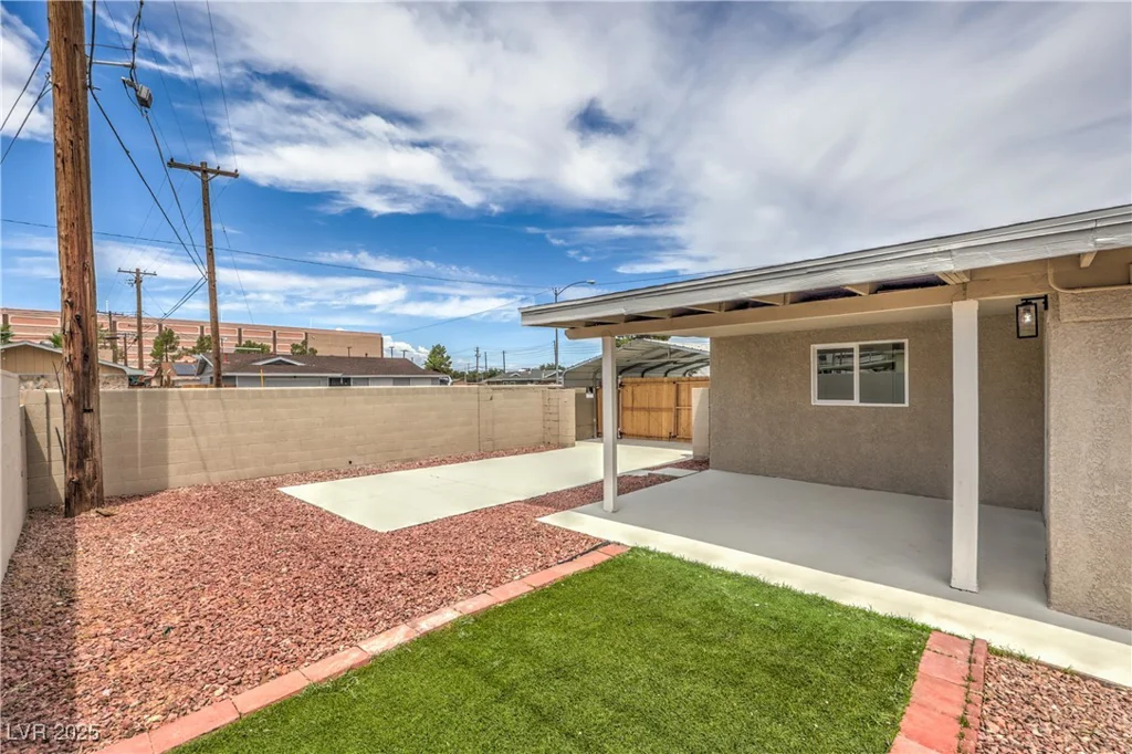 5203 Treasure, Las Vegas, NV 89122
