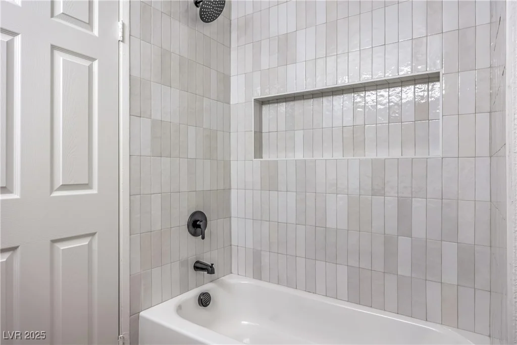 5203 Treasure, Las Vegas, NV 89122