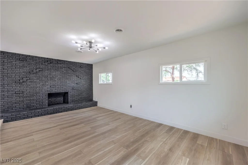 5203 Treasure, Las Vegas, NV 89122