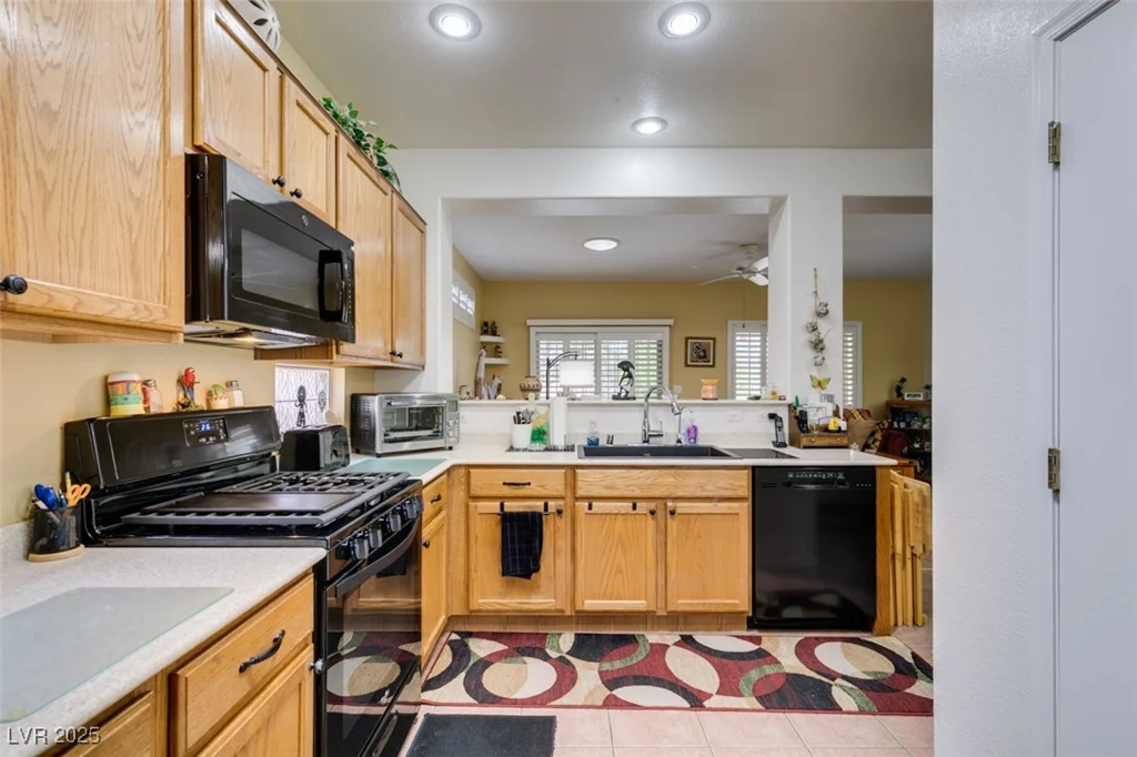 2120 Desert Woods, Henderson, NV 89012