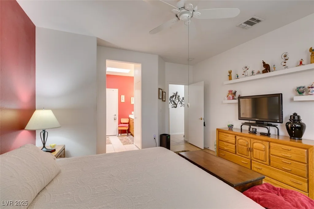 2120 Desert Woods, Henderson, NV 89012