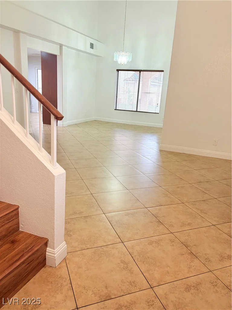 5040 Jacarilla, North Las Vegas, NV 89031
