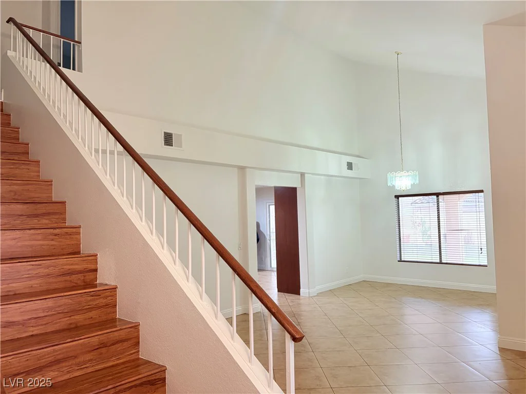 5040 Jacarilla, North Las Vegas, NV 89031