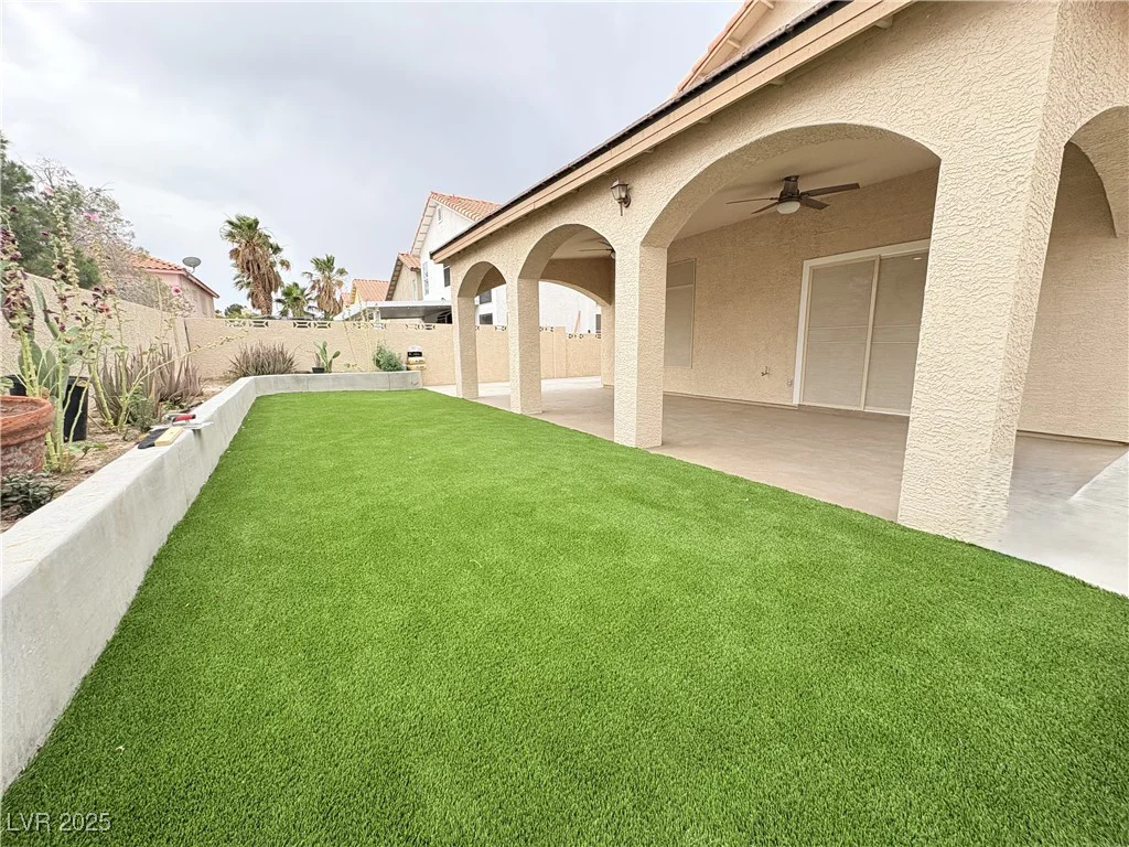 5040 Jacarilla, North Las Vegas, NV 89031