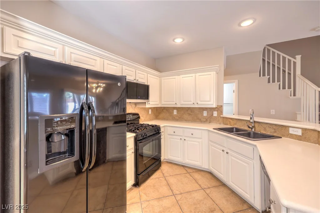 8775 Traveling Breeze, Las Vegas, NV 89178