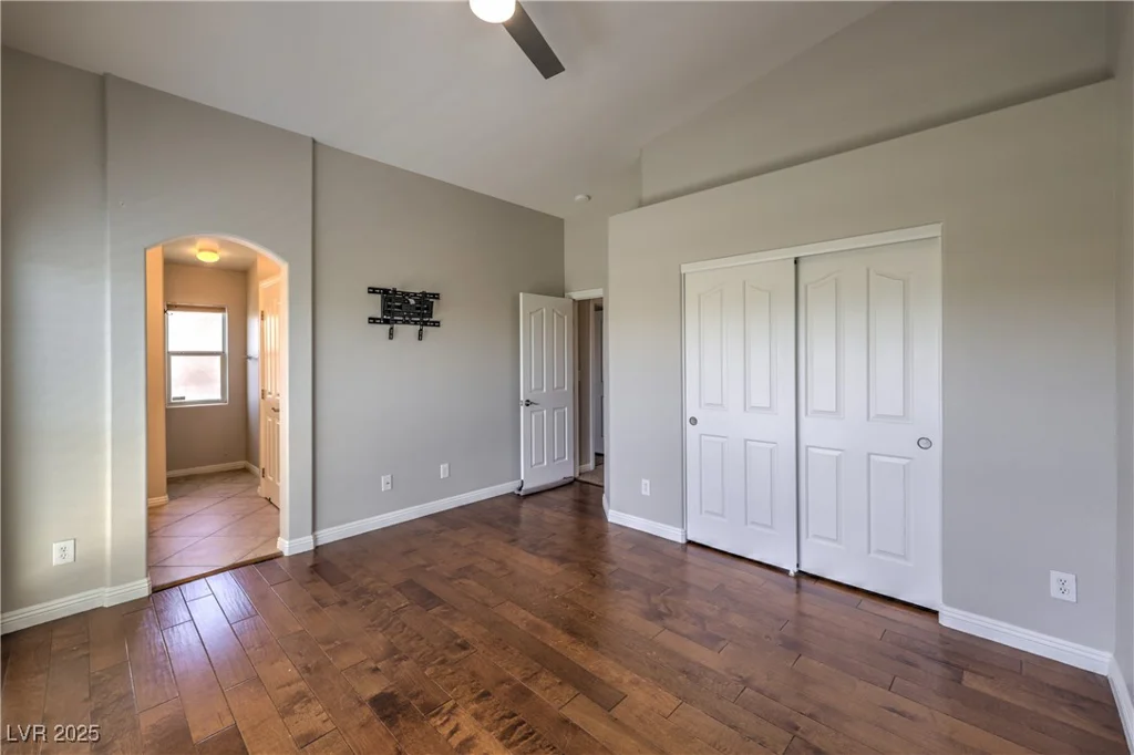 8775 Traveling Breeze, Las Vegas, NV 89178