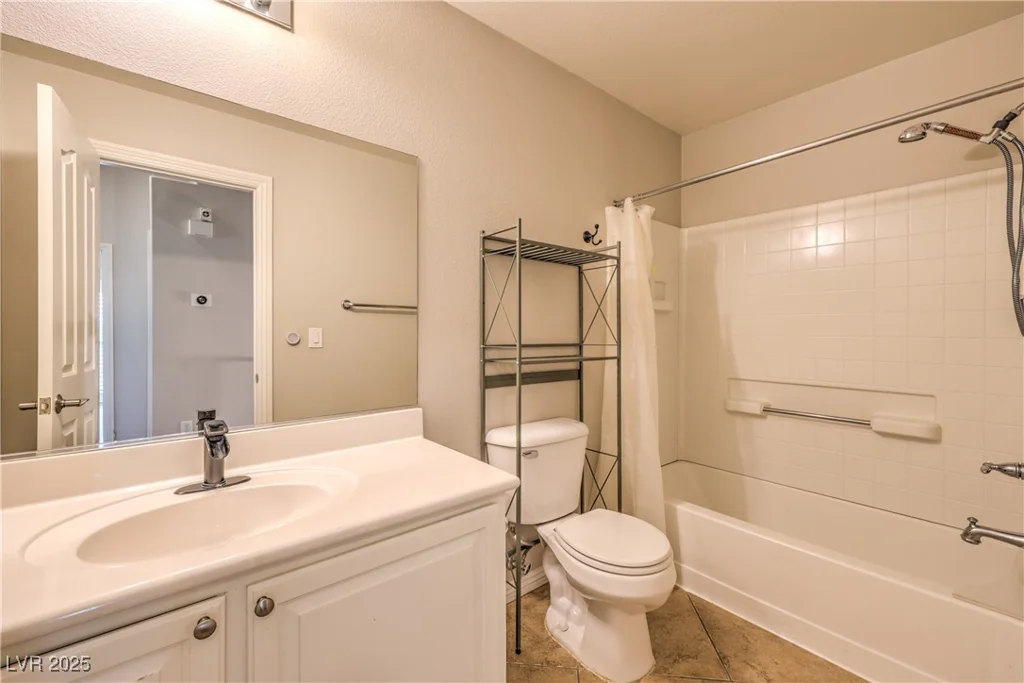 8775 Traveling Breeze, Las Vegas, NV 89178