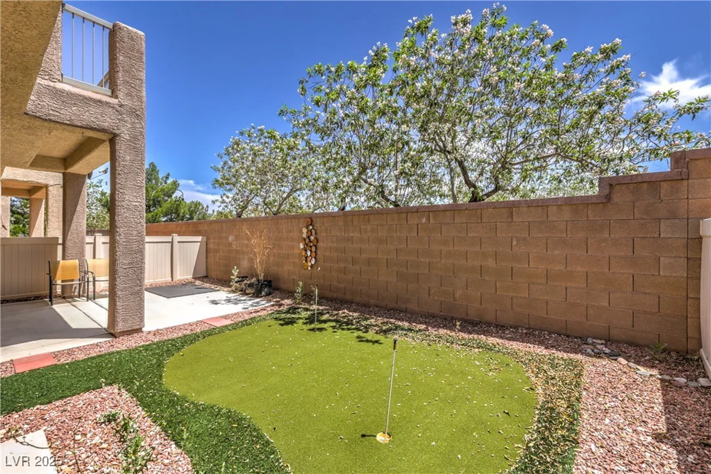 8775 Traveling Breeze, Las Vegas, NV 89178