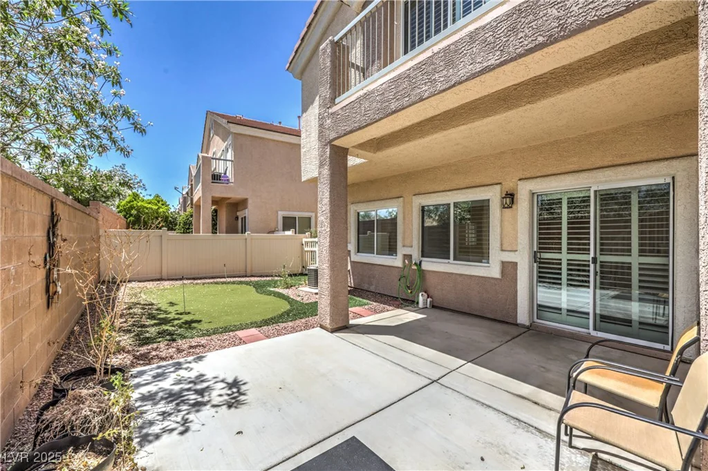 8775 Traveling Breeze, Las Vegas, NV 89178