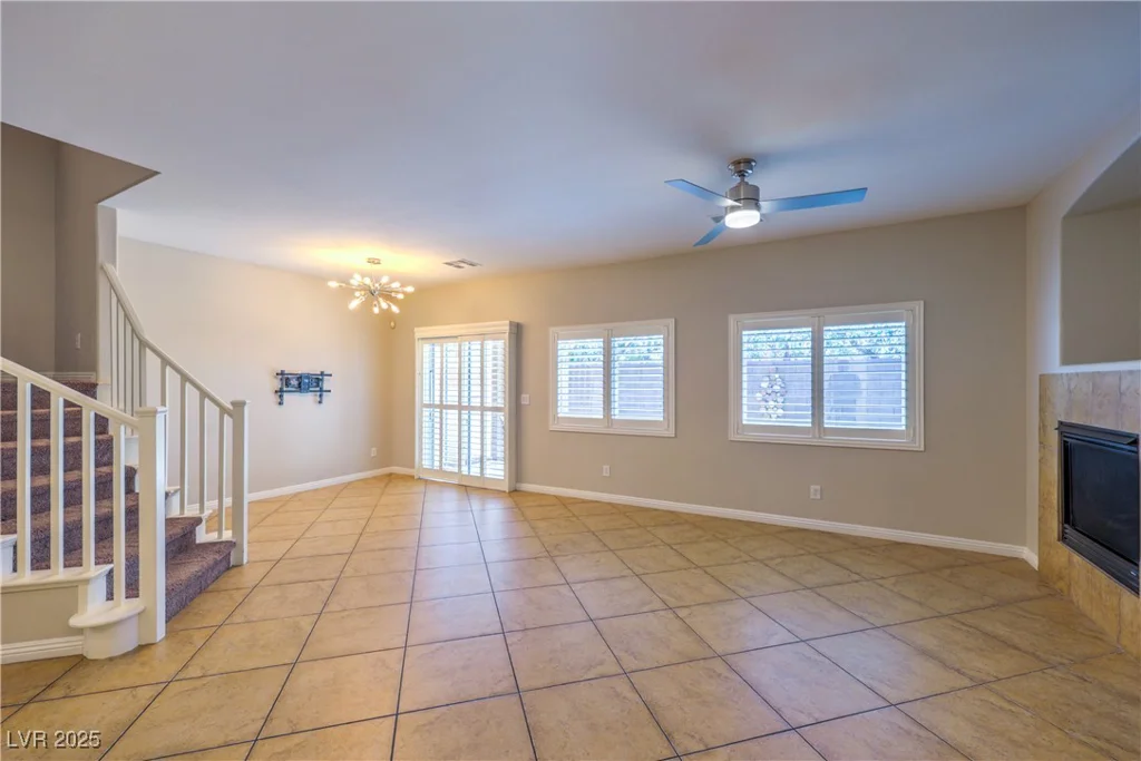 8775 Traveling Breeze, Las Vegas, NV 89178