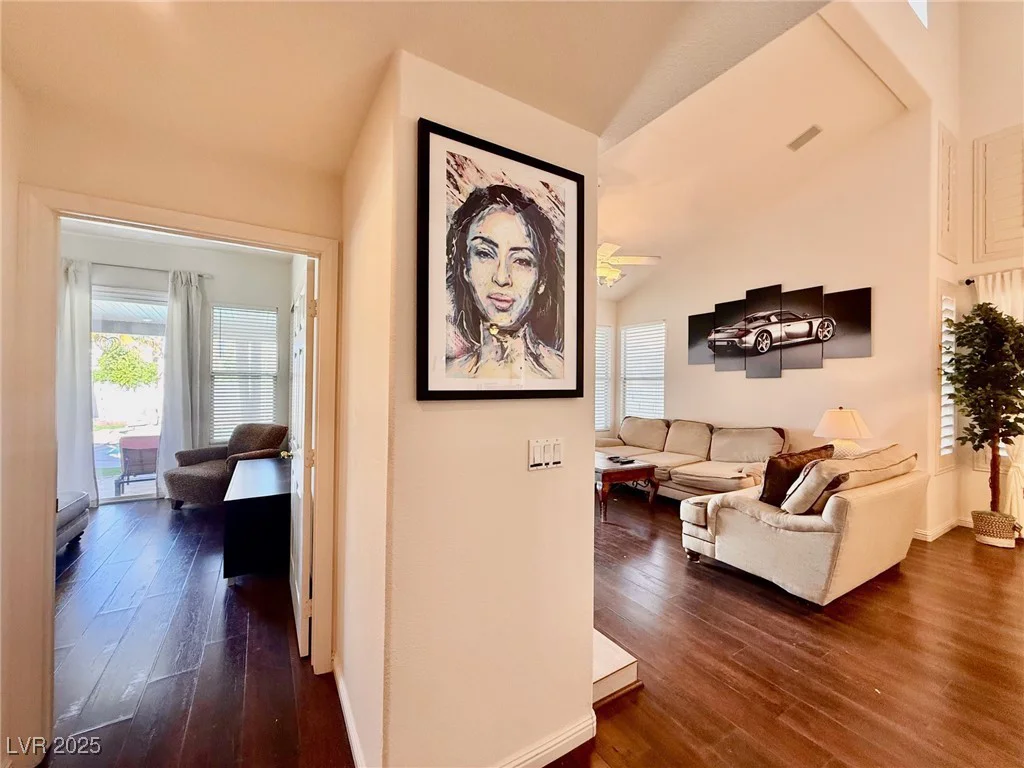 1704 Cordoba Canyon, Las Vegas, NV 89117