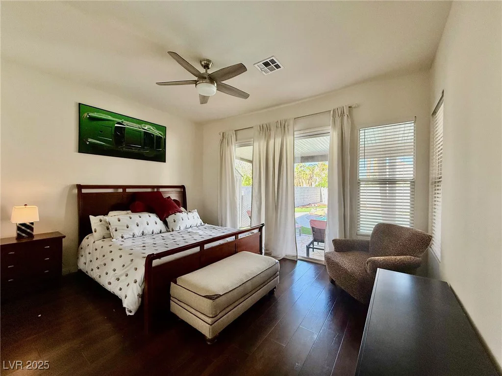 1704 Cordoba Canyon, Las Vegas, NV 89117