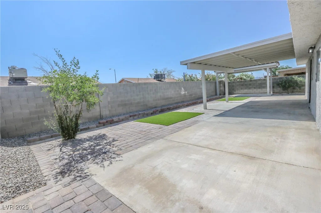 1413 Culley, Las Vegas, NV 89110