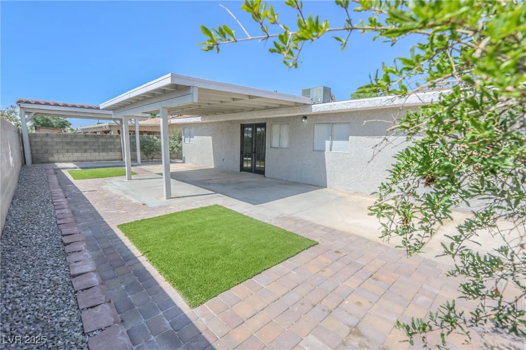 1413 Culley, Las Vegas, NV 89110