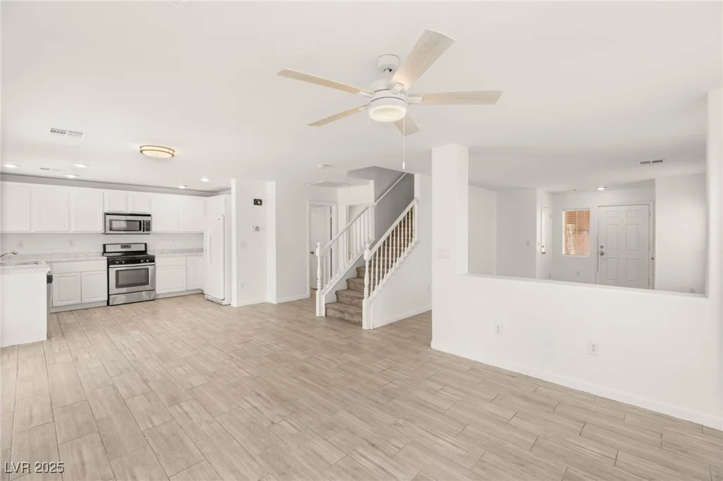 6480 Chebec, North Las Vegas, NV 89084