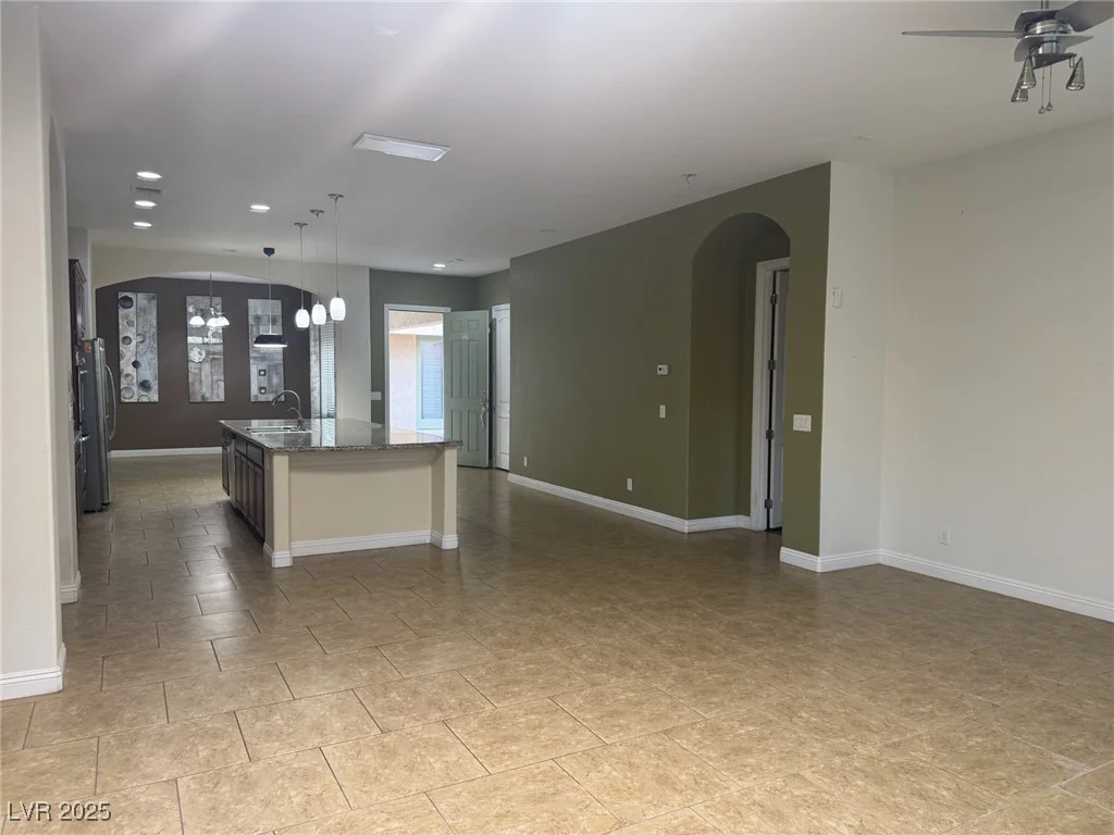 7934 Cape Flattery, Las Vegas, NV 89147