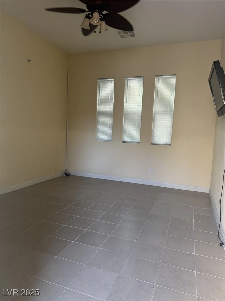 7934 Cape Flattery, Las Vegas, NV 89147