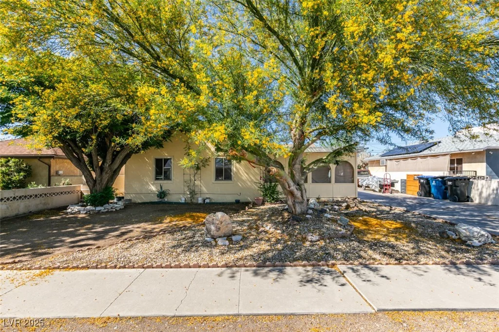 136 Elm, Henderson, NV 89015