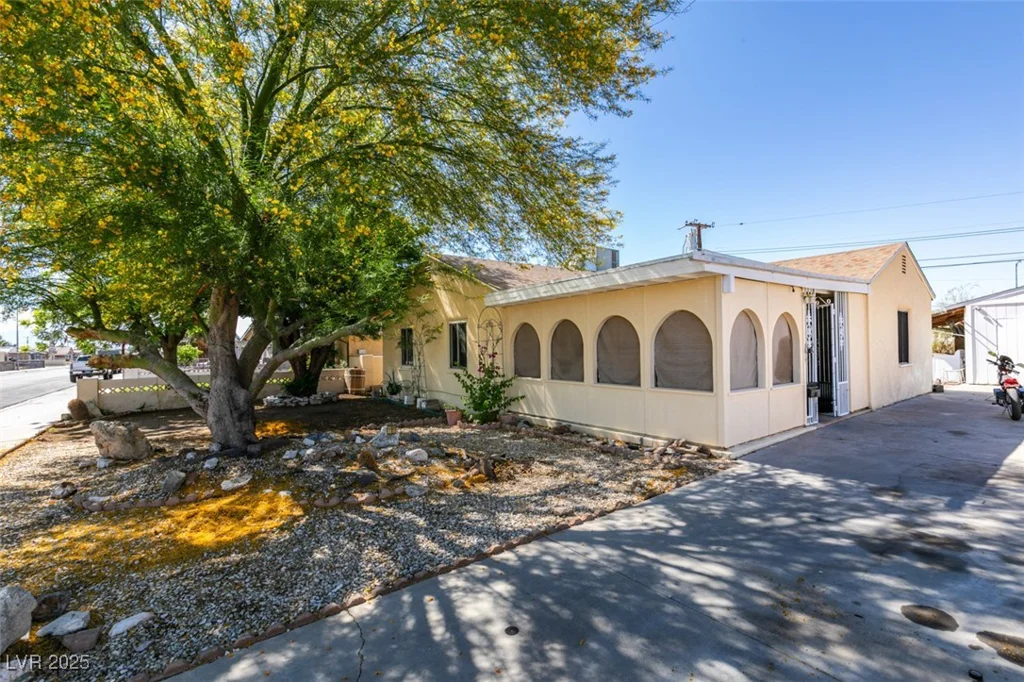 136 Elm, Henderson, NV 89015