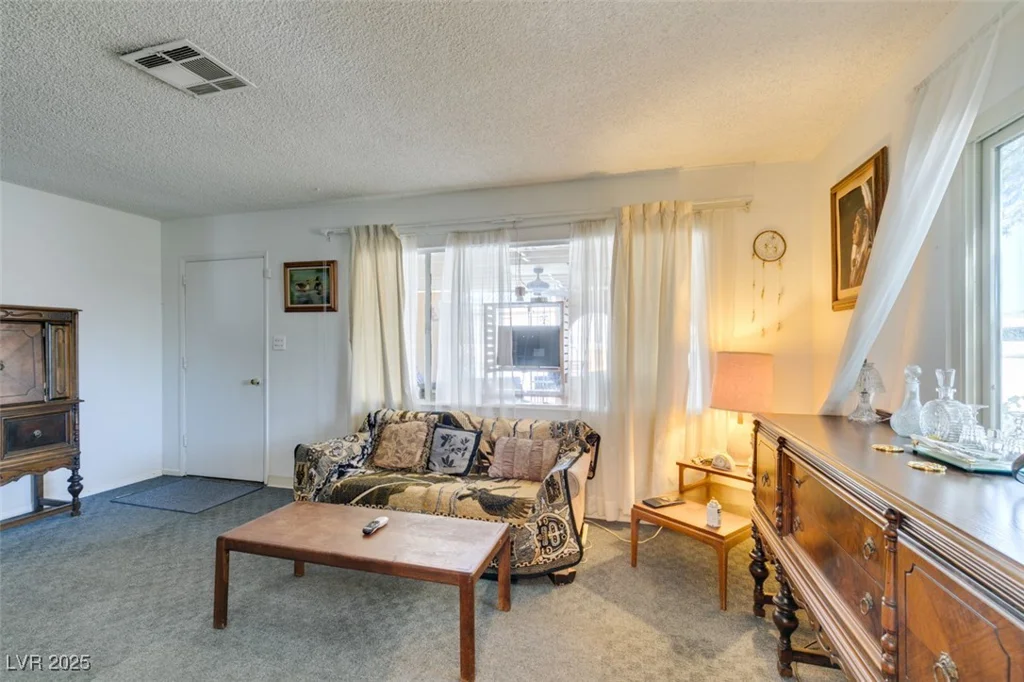136 Elm, Henderson, NV 89015