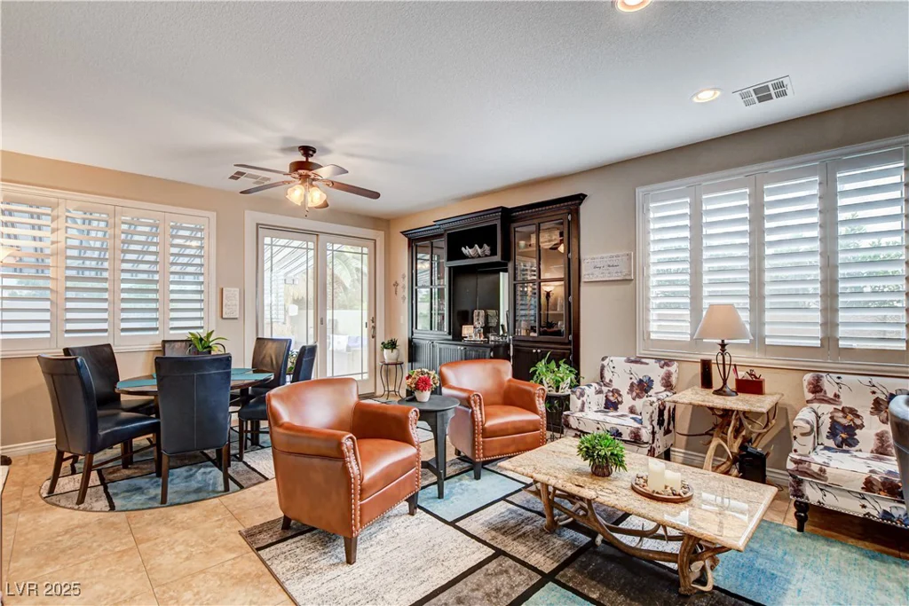 2958 Lapis Beach, Las Vegas, NV 89117