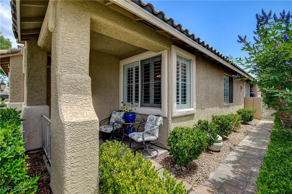 2958 Lapis Beach, Las Vegas, NV 89117