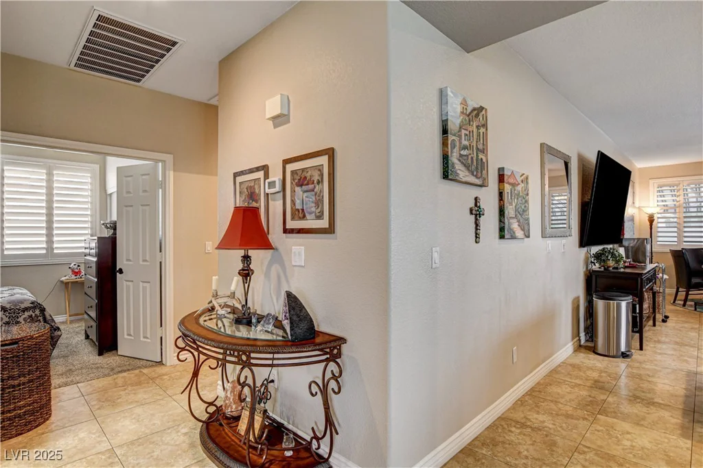 2958 Lapis Beach, Las Vegas, NV 89117