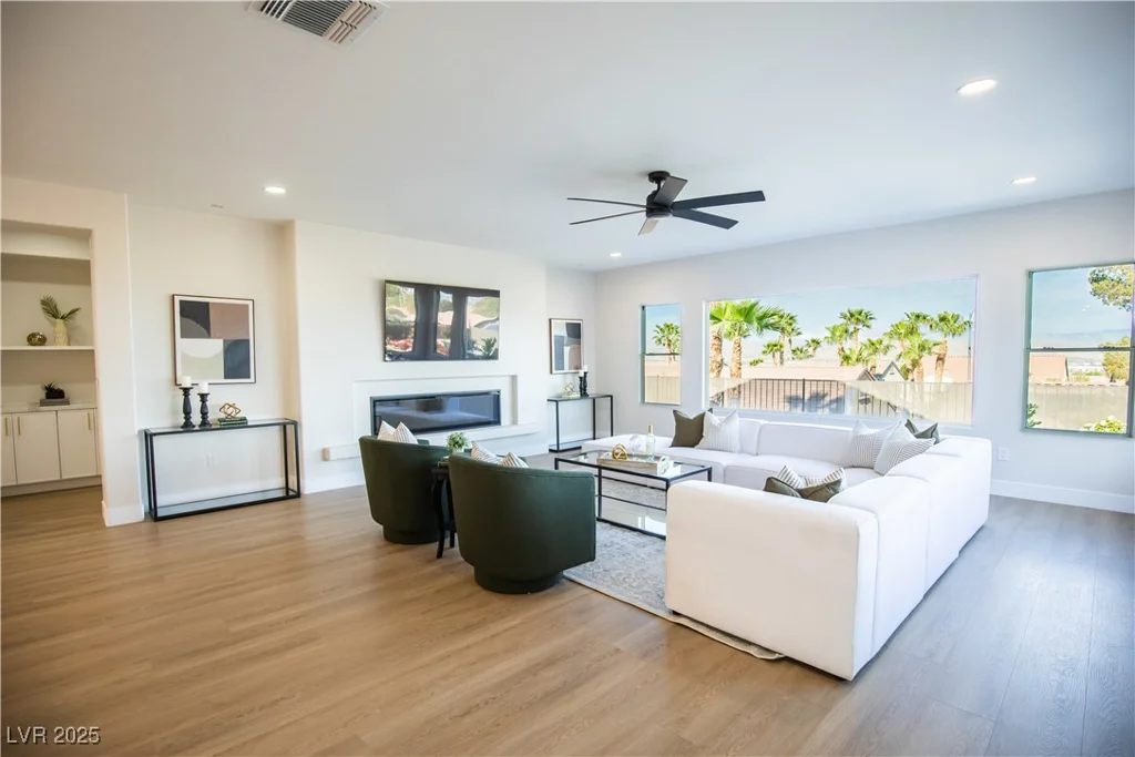 2099 Mountain City, Henderson, NV 89052
