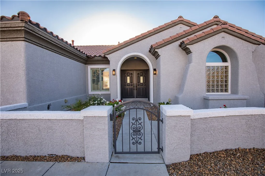 2099 Mountain City, Henderson, NV 89052
