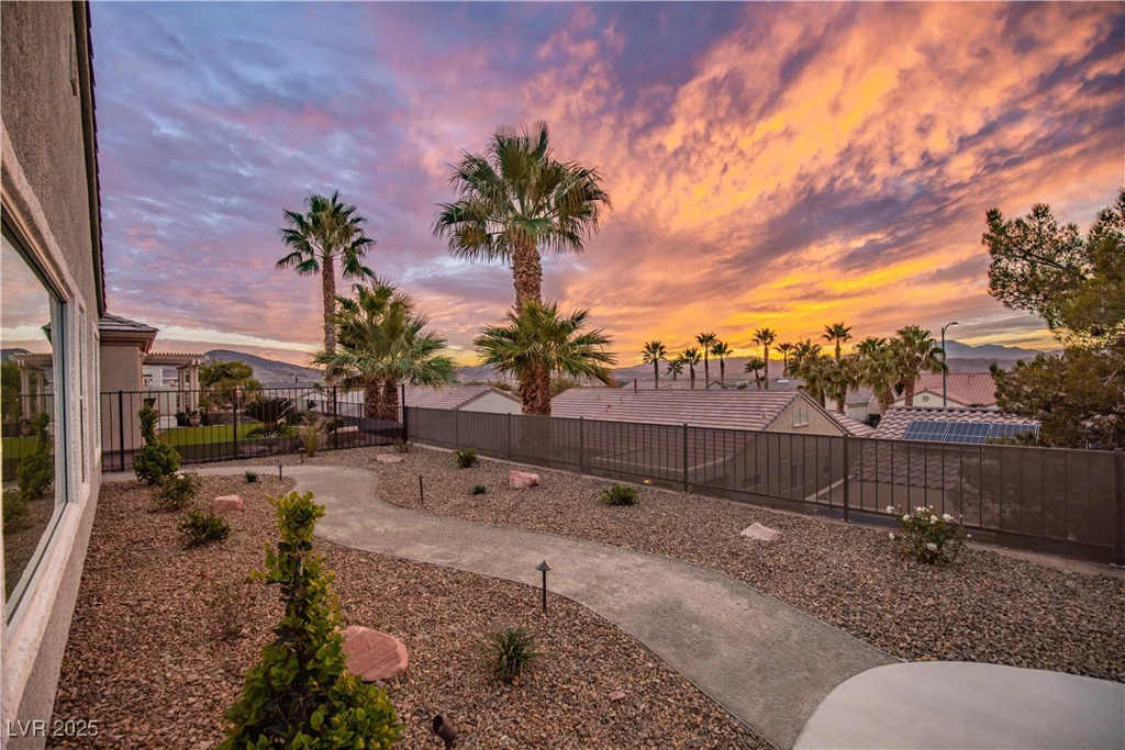 2099 Mountain City, Henderson, NV 89052