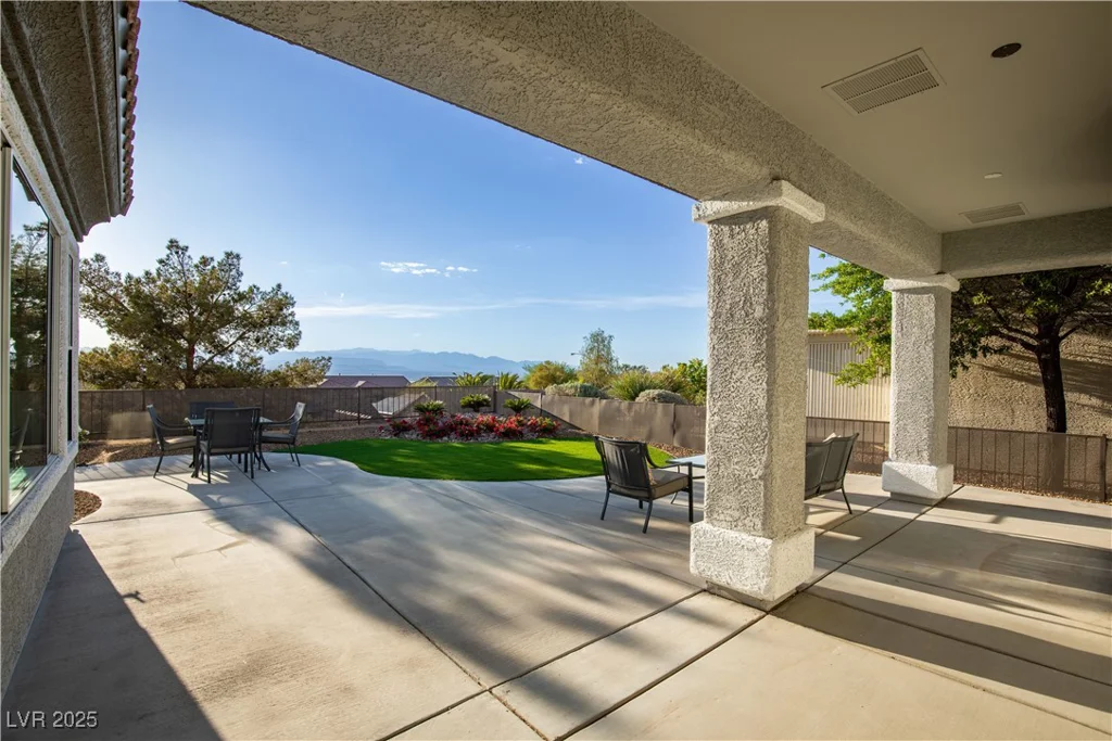 2099 Mountain City, Henderson, NV 89052