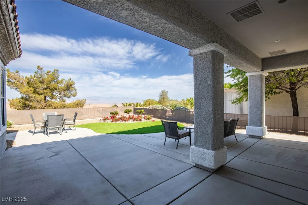 2099 Mountain City, Henderson, NV 89052