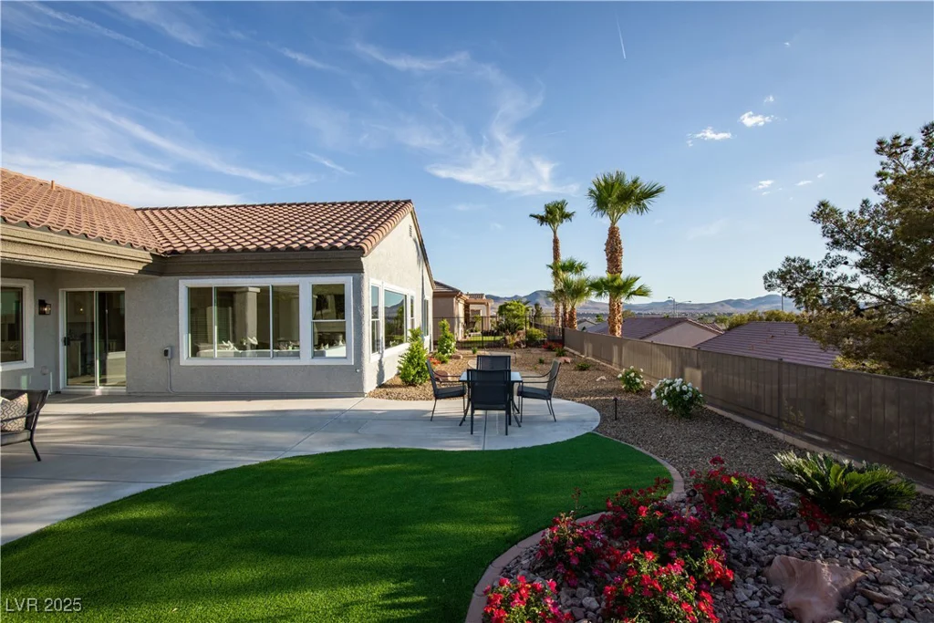 2099 Mountain City, Henderson, NV 89052