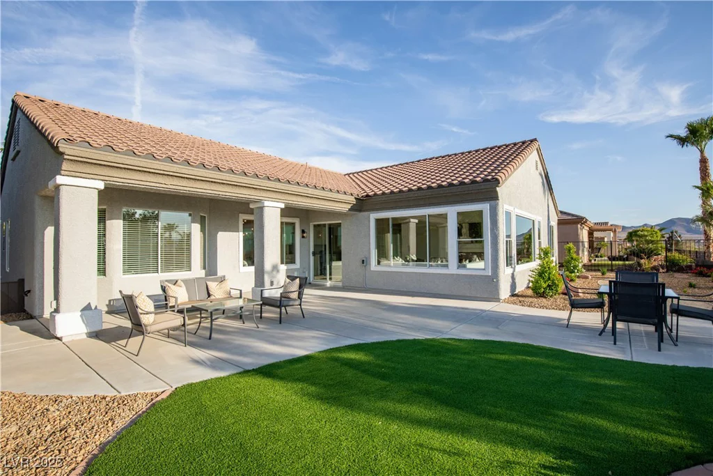 2099 Mountain City, Henderson, NV 89052
