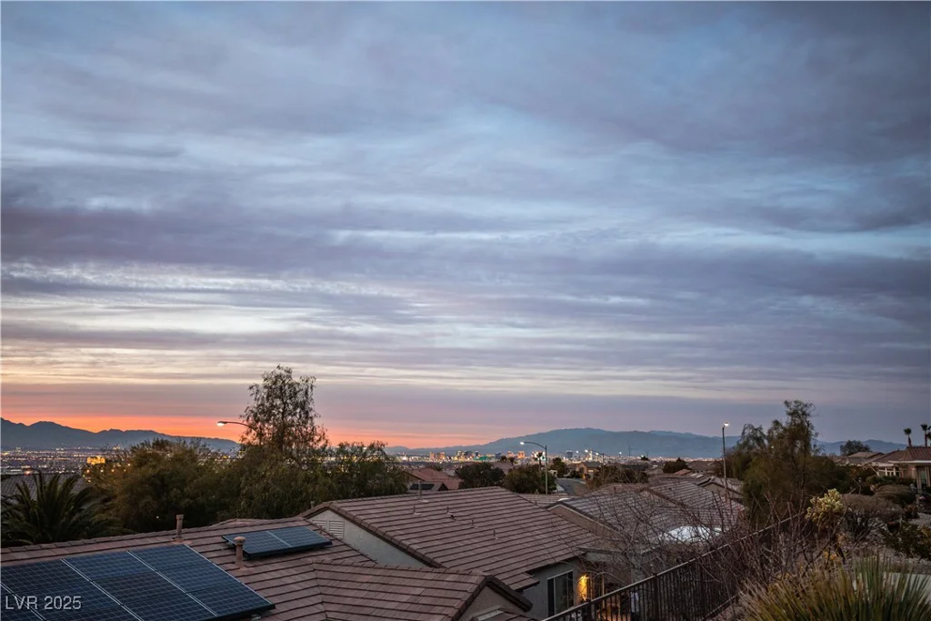 2099 Mountain City, Henderson, NV 89052