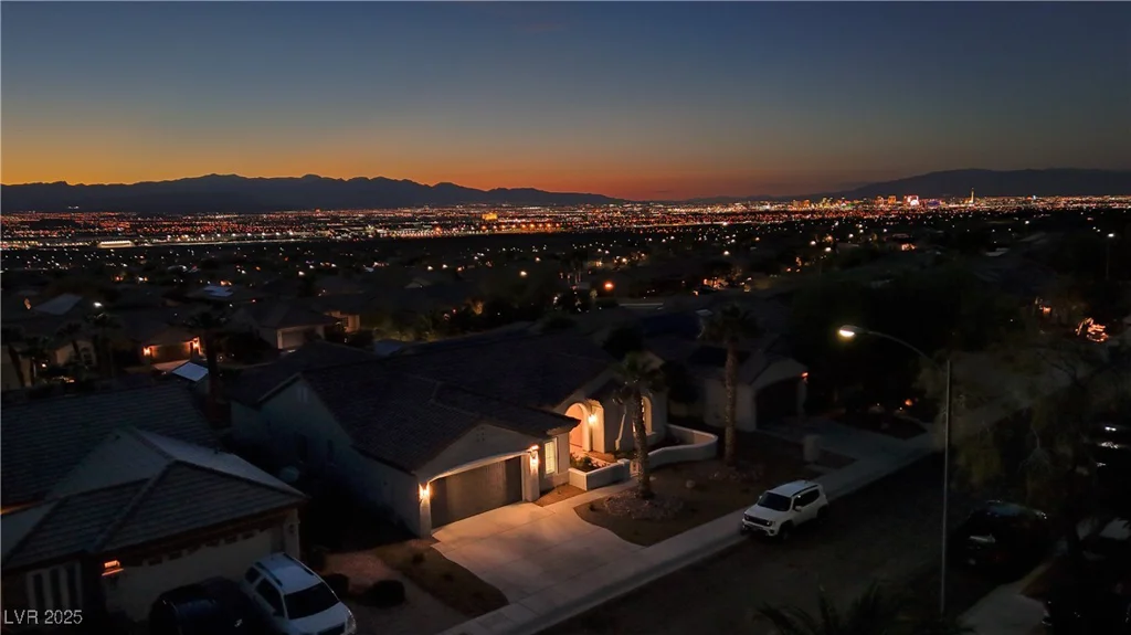 2099 Mountain City, Henderson, NV 89052