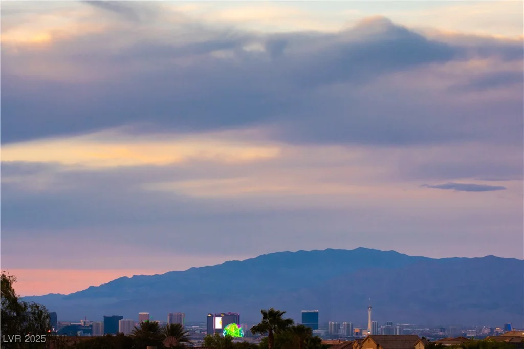 2099 Mountain City, Henderson, NV 89052
