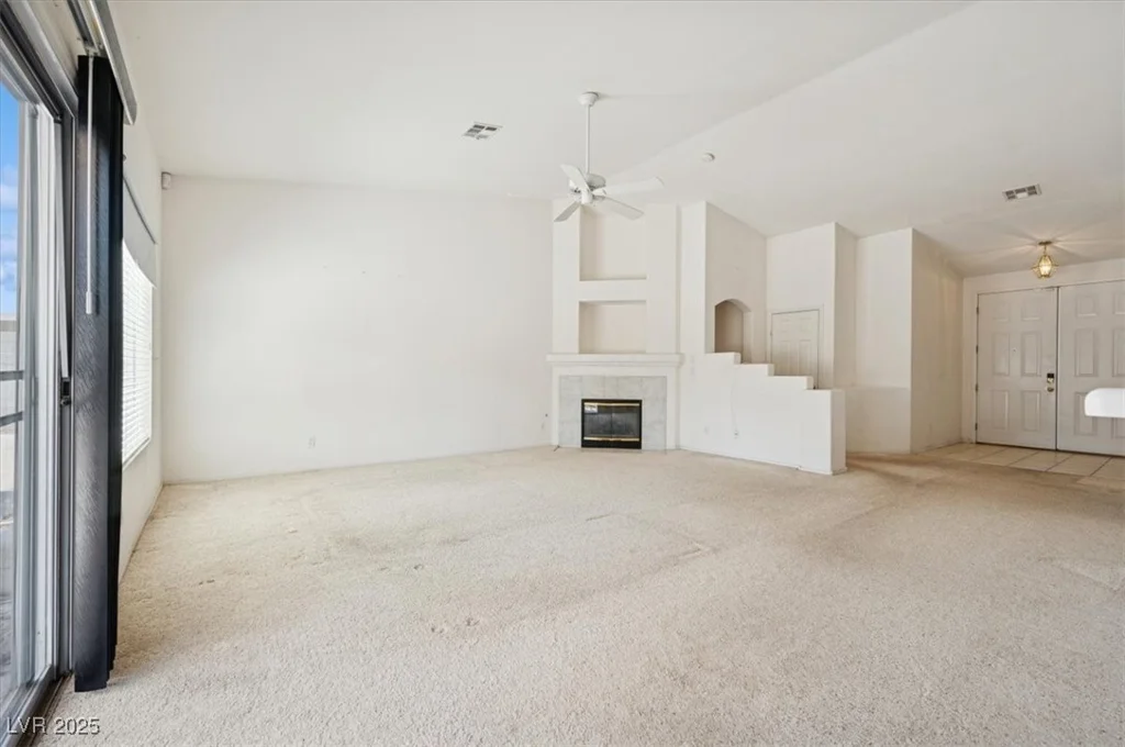 4323 Village Spring, Las Vegas, NV 89147