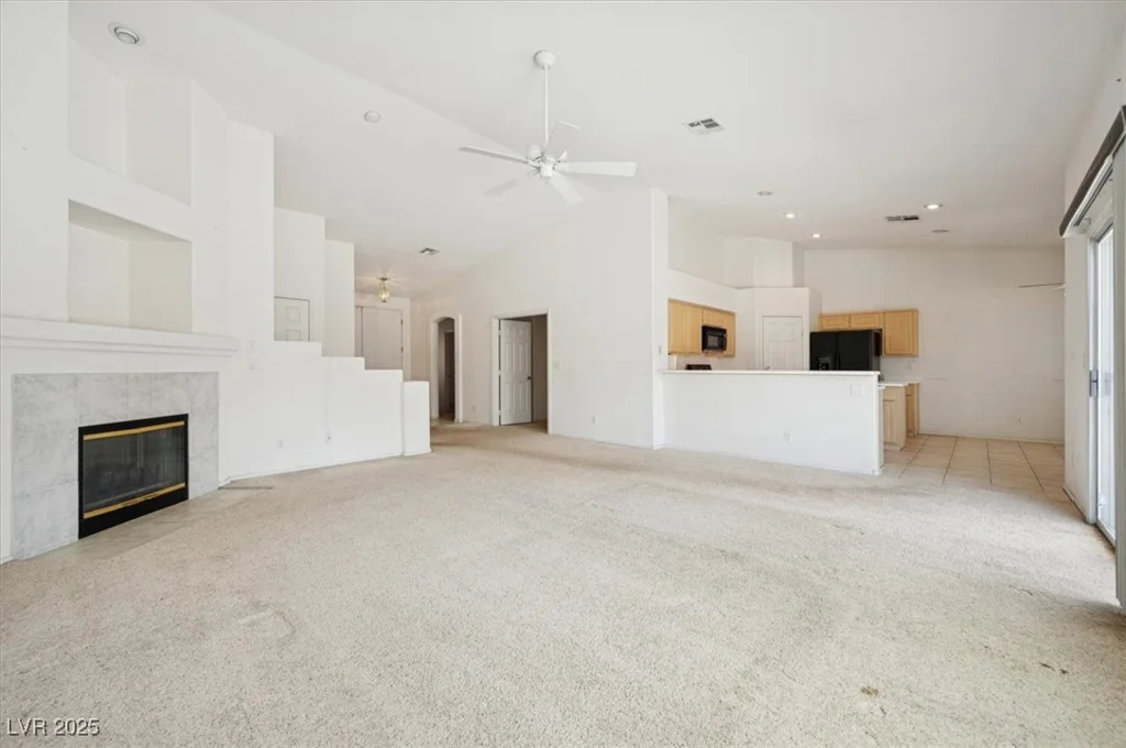 4323 Village Spring, Las Vegas, NV 89147