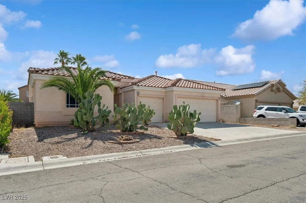 4323 Village Spring, Las Vegas, NV 89147