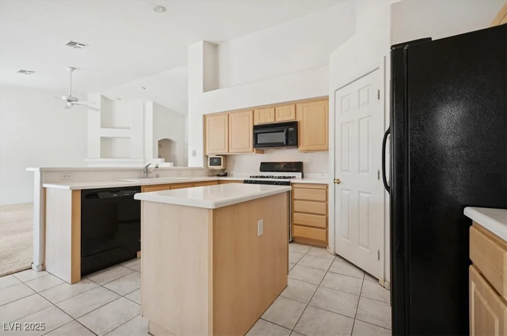 4323 Village Spring, Las Vegas, NV 89147
