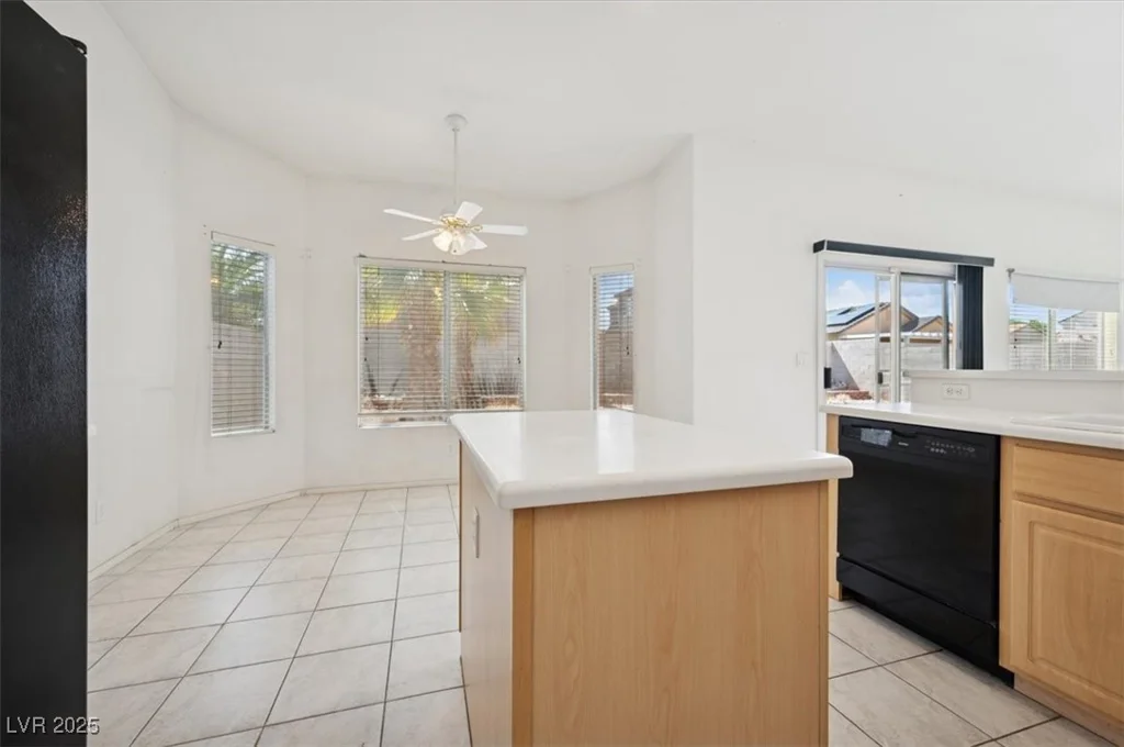 4323 Village Spring, Las Vegas, NV 89147