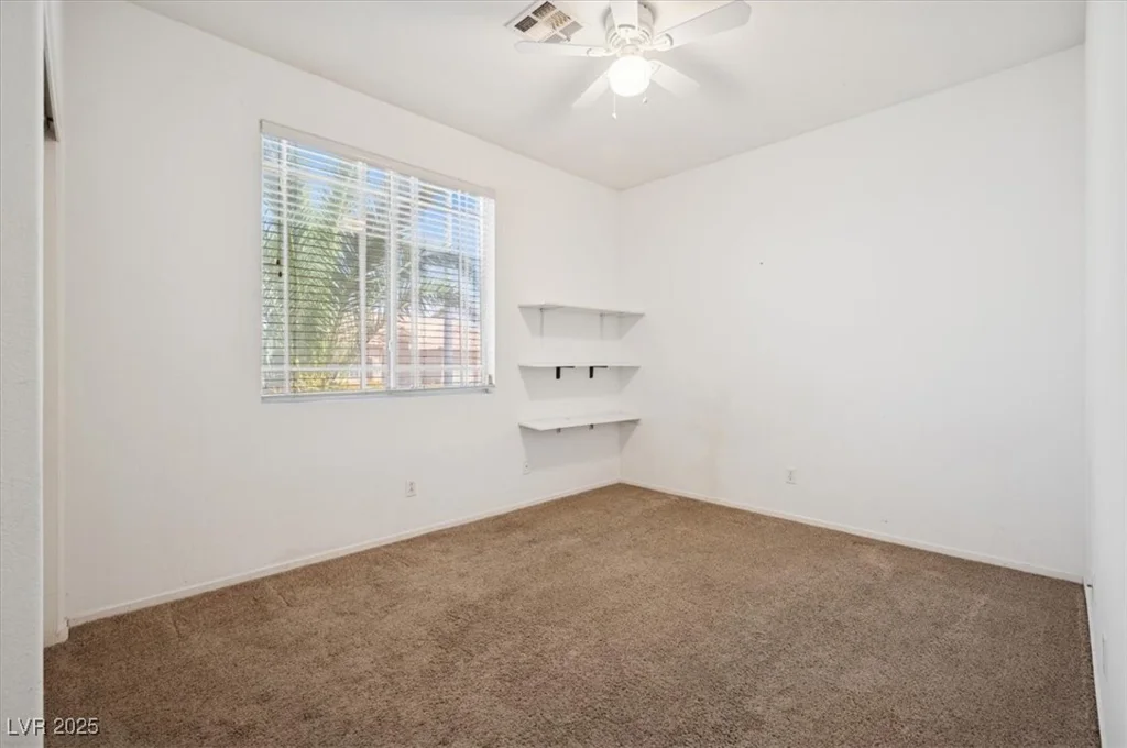 4323 Village Spring, Las Vegas, NV 89147