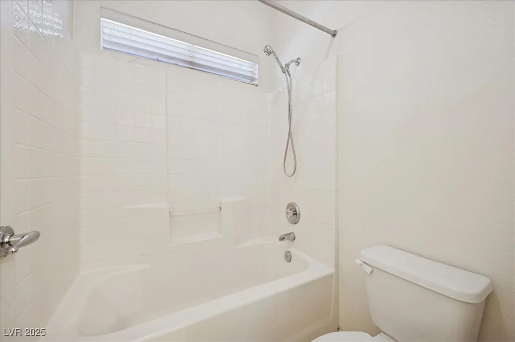 4323 Village Spring, Las Vegas, NV 89147