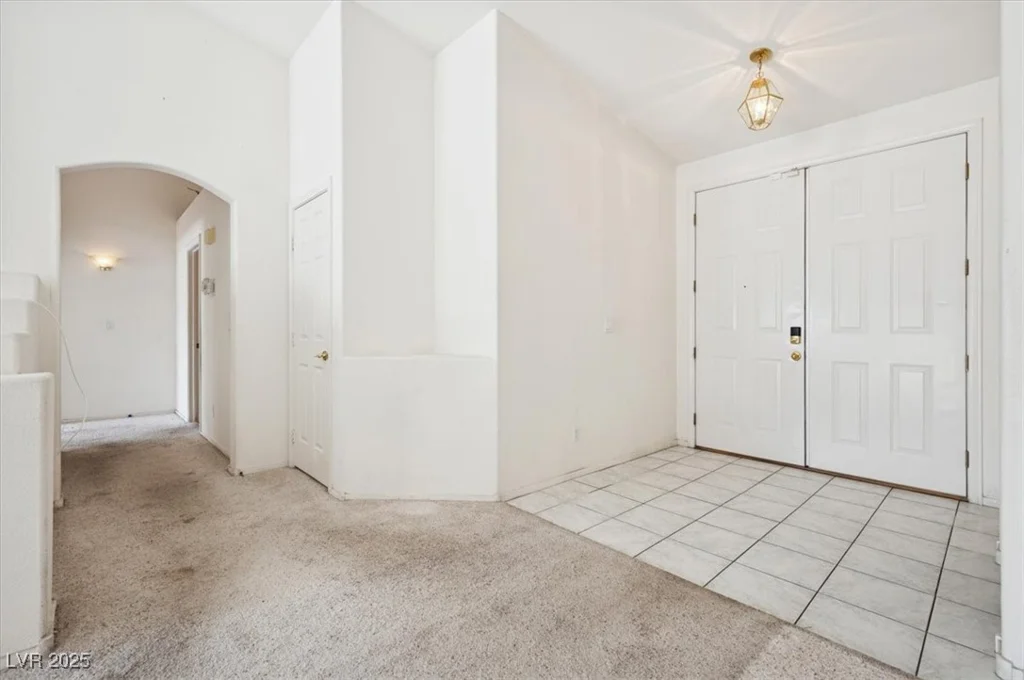 4323 Village Spring, Las Vegas, NV 89147
