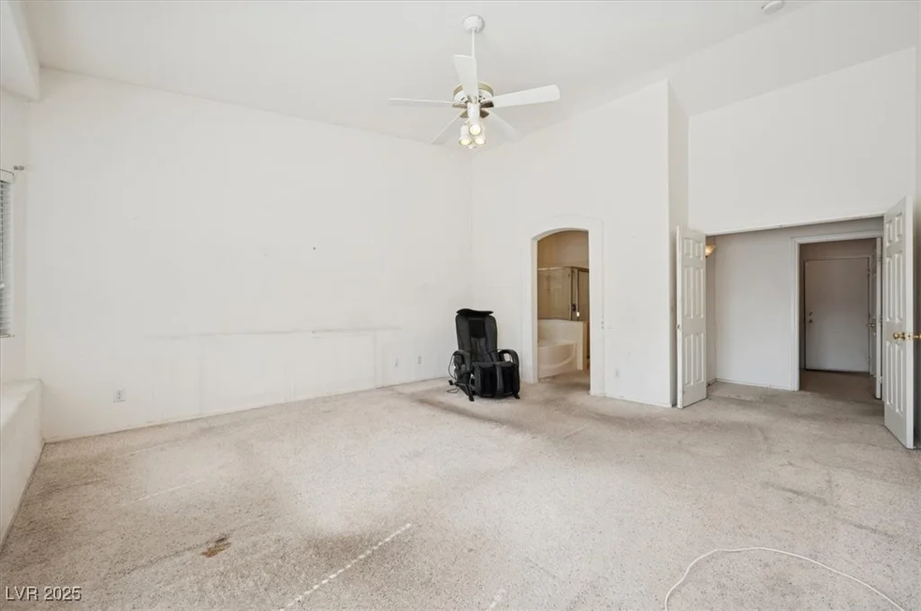 4323 Village Spring, Las Vegas, NV 89147