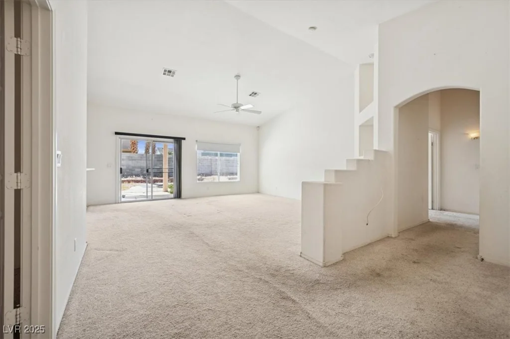 4323 Village Spring, Las Vegas, NV 89147